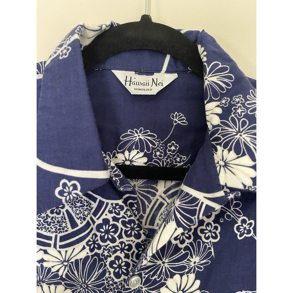 Hawaii Nei Men's Blue White Floral Cotton Button-Up Shirt Short Sleeve